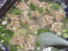-老新隆牛肉锅贴(新街口店)