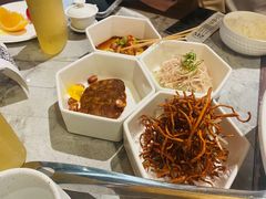 -渔语鱼新川菜Bistro(万象天地店)