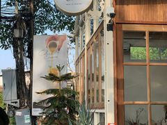 -Cheevit Cheeva(Sirimangkalajarn)