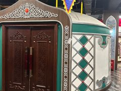 -哈啾嗨·新概念蒙餐(红星新城店)