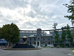 -金陵中学(河西分校)