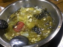 -泸州酸菜豆花火锅川师店