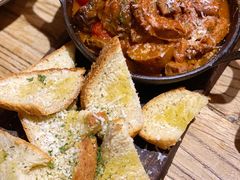 佛罗伦萨红酒炖牛杂加自制面包-Cyclus Craft Kitchen薩克思手工厨房