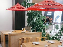 -柒月小火炉·新派川菜(金狮广场店)