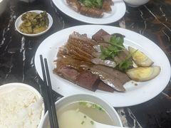 -乌文新澄海卤鹅店