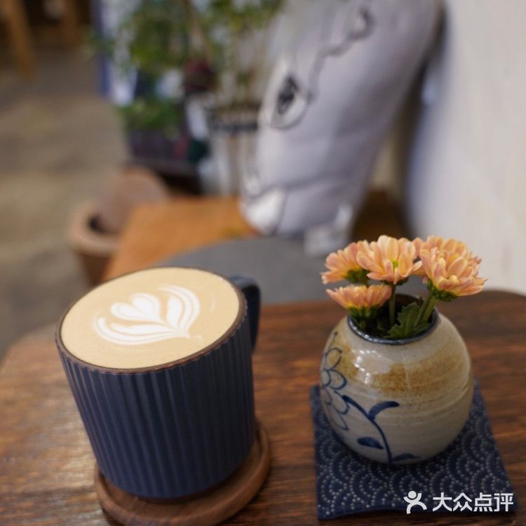 上海咖啡探店012|三月来上海请喝叁叁coffee
