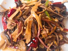 什锦山野菜-小厨子私房菜·云南美食店