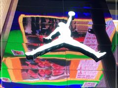 -Air Jordan(世贸天阶店)