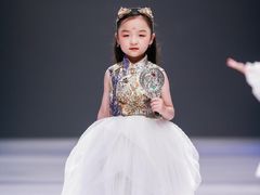 -潮童星少儿模特形体培训(郑州总校)