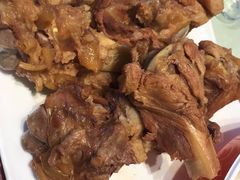 -吴记酱骨炖菜馆(康安路店)