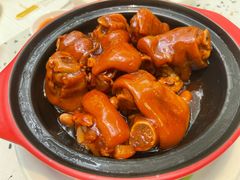 鲍汁猪手煲-大树餐厅(朝阳大悦城店)