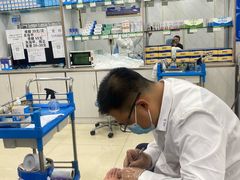 -朋朋修脚(滂江街店)