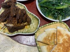 -九寨特色牦牛肉汤锅 羊肉汤锅