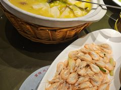 老鸭馄饨煲-東大方(安吉灵芝店)