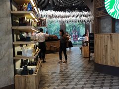 -星巴克臻选(湖滨道店)
