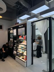 -U·NI SALON 造型