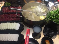 -左庭右院鲜牛肉火锅(新梅广场店)