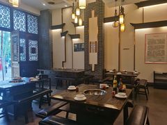 大堂-仁虎老火锅(黄泥磅店)