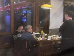 -小天鹅火锅·一线江景洪鼎旗舰店(洪崖洞店)
