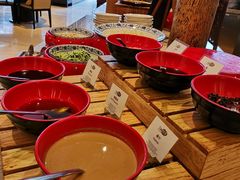 自助调料区-济宁富力万达嘉华酒店·美食汇自助餐厅