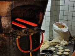 -三兄弟高炉烧饼