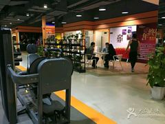 -健变健身俱乐部(前海天虹商场店)