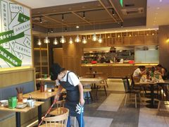 用餐区-陈家生煎(世茂双子塔店)