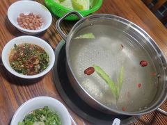 -官塘兄弟·潮汕牛肉店(官塘总店)