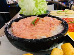 -尚尚仙·酸汤猪手·猪肚鸡火锅(华联万柳购物中心店)