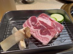 -蚂蚁洞·烤肉大营地(上海静安大悦城店)
