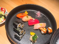 -萤初高端日料王(曲江银泰店)