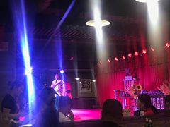 -关东情主题文化演艺餐厅