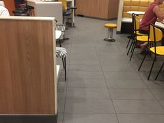 -麦当劳(桐乡润丰步行街店)