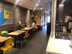 用餐区-麦当劳(厦门北站店)