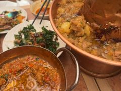 -浩海火燒雲傣家菜(芮欧百货店)