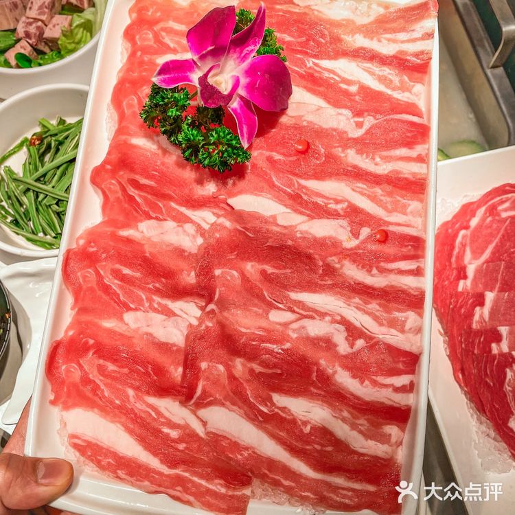 自助吃到爽🥘为了这个美蛙鱼头排队也值了