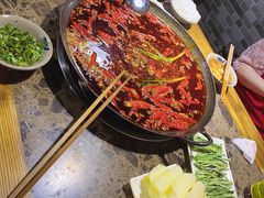 -六公里老火锅(总店)