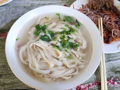 -正宗胖子抻面馆(岭东路店)
