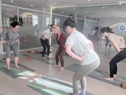 -爱尔乐美孕产瑜伽·普拉提