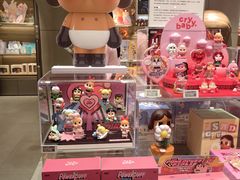 -泡泡玛特POPMART(国金街店)