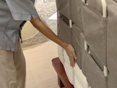 -三亚湾海居铂尔曼度假酒店