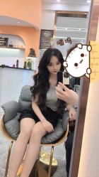 -V8潮牌·接发烫染连锁