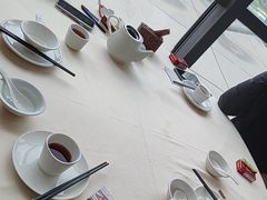 -方鼎食府