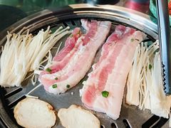 -欧巴炭烤肉오빠숯불구이(南京东路店)