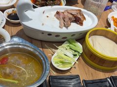 -龙聚德北京烤鸭(沙坪坝华宇A馆店)