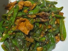 -黄泥岗·地道湖北菜(奥特莱斯店)