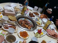 -牛太郎时尚自助烧烤