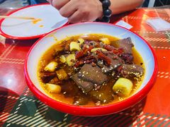 -华仔龙虾(永乐路总店)