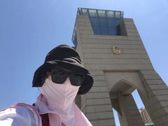 -霍尔果斯国门景区
