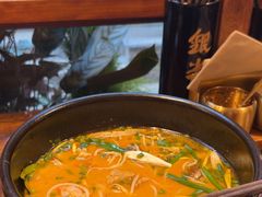 -银米·云南传统过桥米线(双廊黑金冠店)